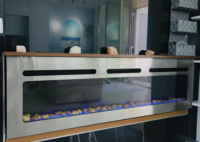 Coast V94 Willa Palasë