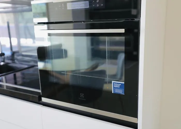 Coast V94 Vila Palasë