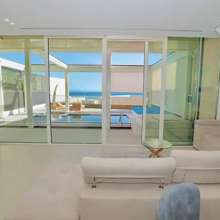 Villa Coast